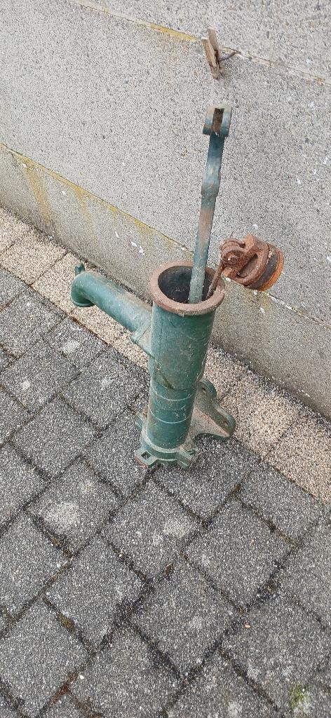 gietijzeren waterpomp, Ophalen, Gebruikt