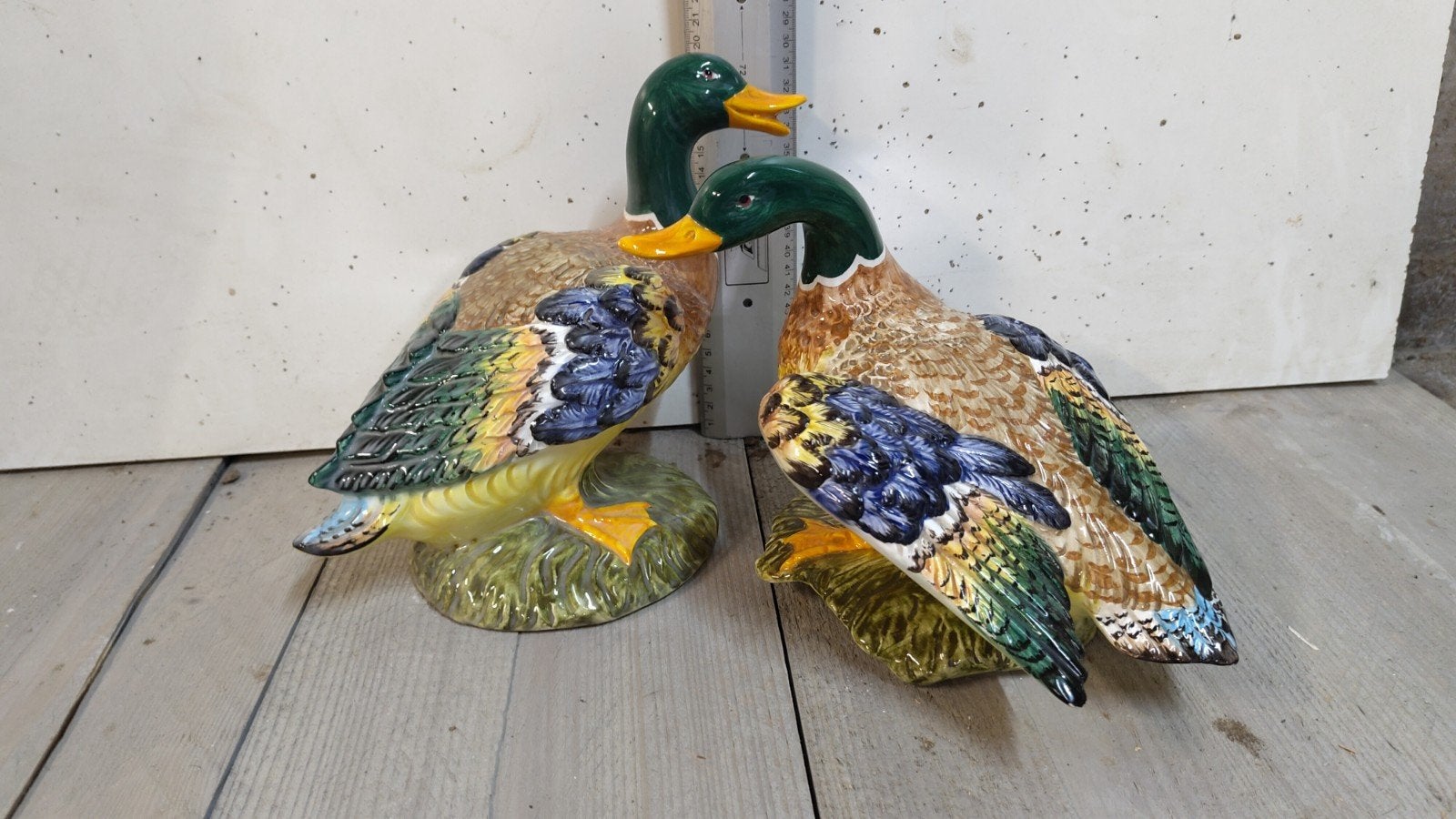 Koppel eenden "Mid-century Italiaans majolica", Enlèvement