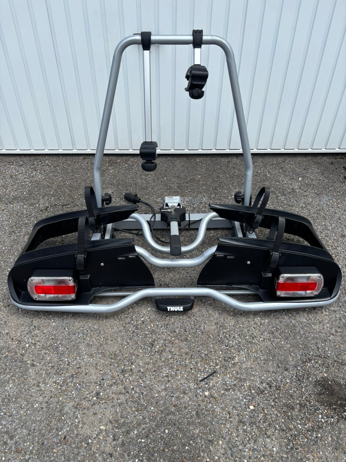 Fietsdrager Thule EP916, 2 ELEKTRISCHE fietsen, Max 60 kg., Ophalen, Gebruikt, 2 fietsen, Trekhaakdrager