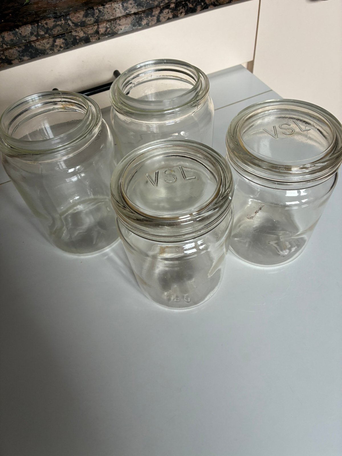 Bewaarbokalen VSL 1 liter en 3/4 l inhoud, Ophalen