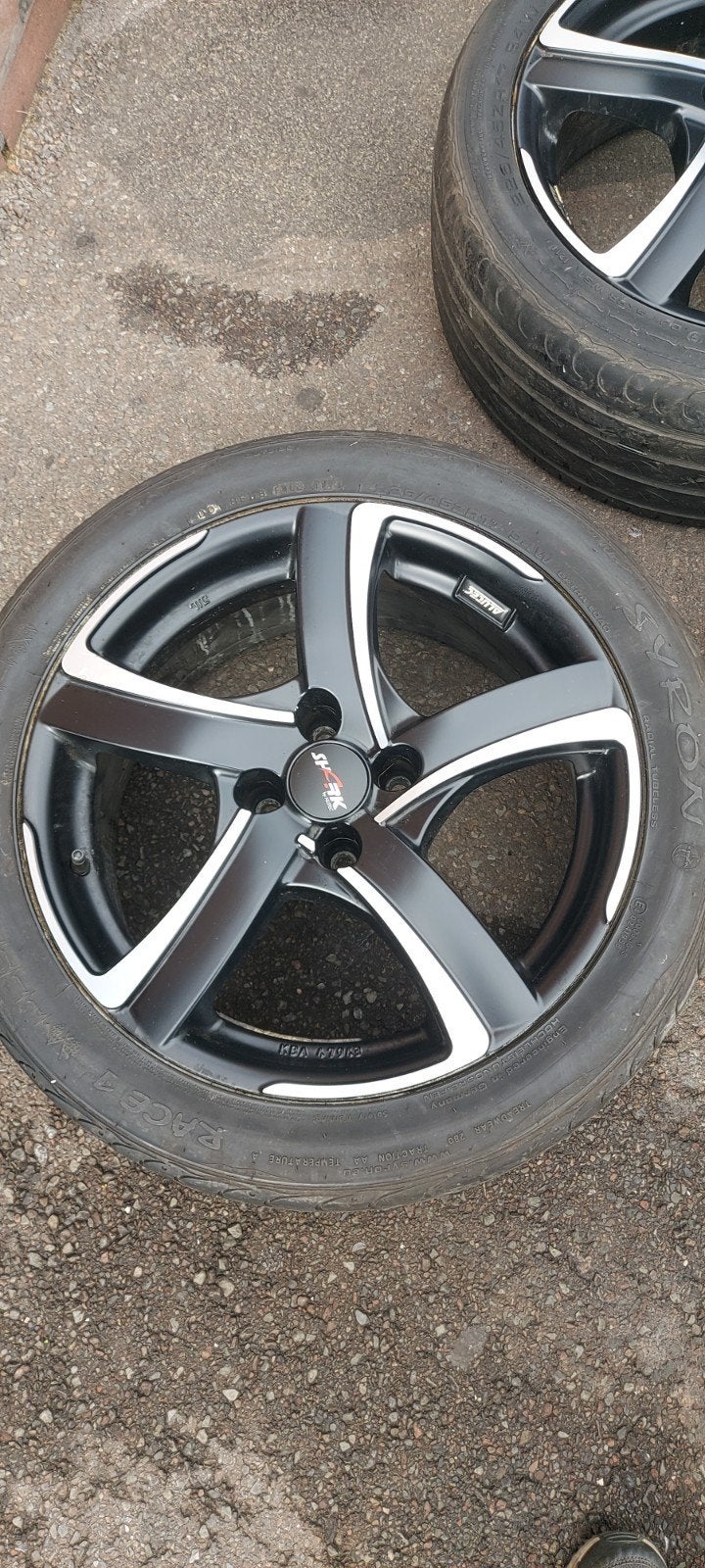 4 jantes alu avec pneus 225 45 17 pour Peugeot et Citroën, Pneus et Jantes, Véhicule de tourisme, Pneus été, 17 pouces