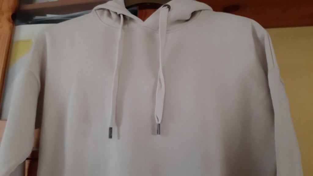 Robe noire à capuche | TUNIC SWEATSHIRT | DEF XS new, Vêtements | Femmes, Vêtements de sport, Neuf, DEF, Autres types, Envoi