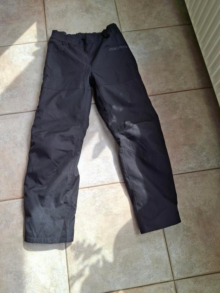 Motorbroek, Motoren, Ophalen