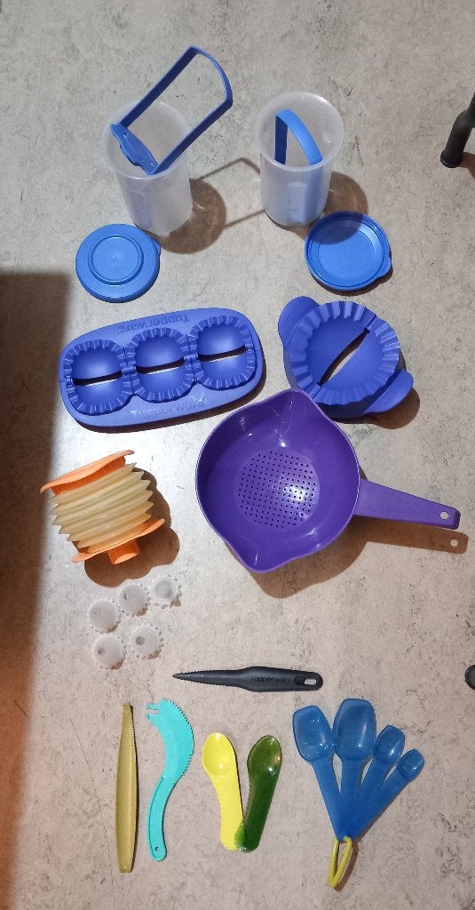 Ustensiles et accessoires de cuisine Tupperware, Maison & Meubles, Neuf, Autres couleurs, Avec couvercle, Enlèvement