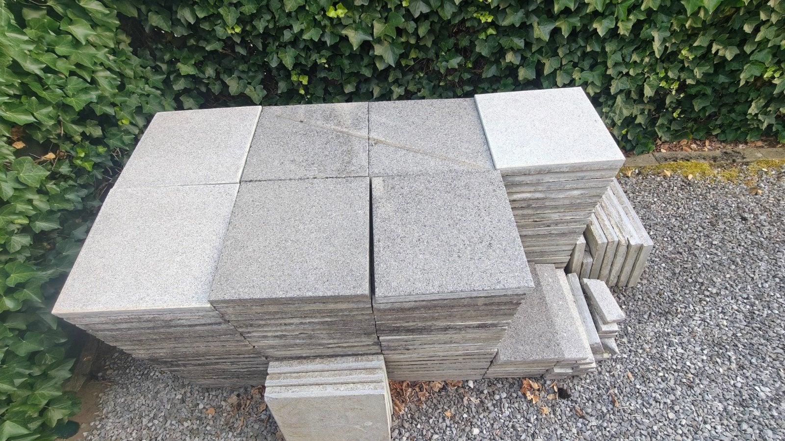 Carrelage de terrasse en béton 40x40x4 cm, environ 24 m², Jardin & Terrasse, Enlèvement, Tuiles de terrasse