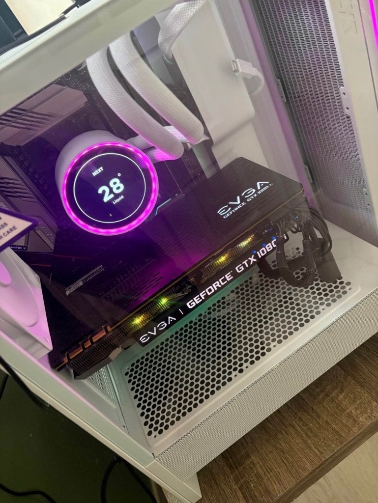 PC Gaming / Performance haut de gamme AM4, Informatique & Logiciels, Le pc est monté avec différentes marques, R7 5800X3D, Comme neuf