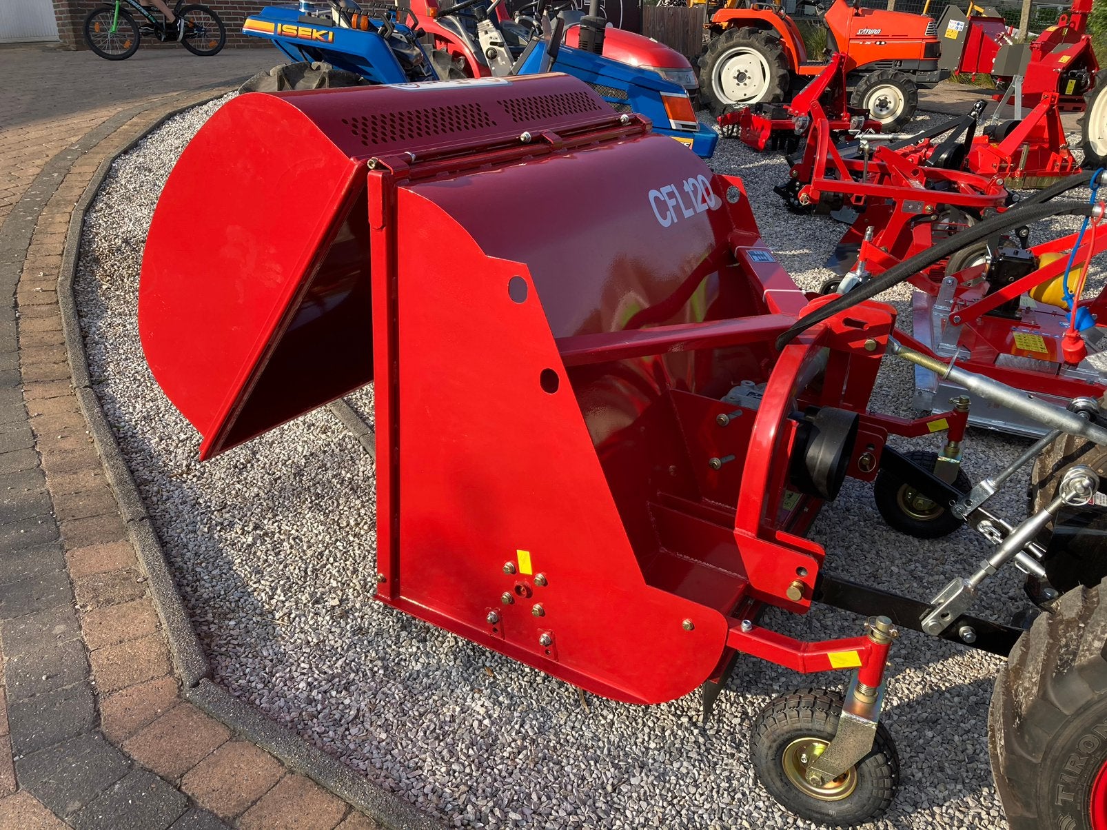 Klepelmaaier met opvangbak 120cm breed , hydraulisch ledigen, Tuin en Terras, Ophalen of Verzenden, Opvangbak