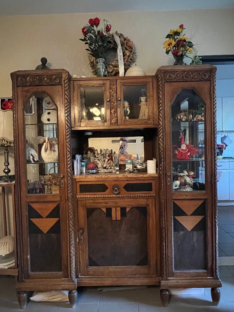 Antieke (buffet) kast POTK, Ophalen