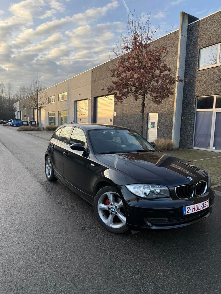 BMW 116i, Auto's, 122 kW, 4 cilinders, 1600 cc, Zwart