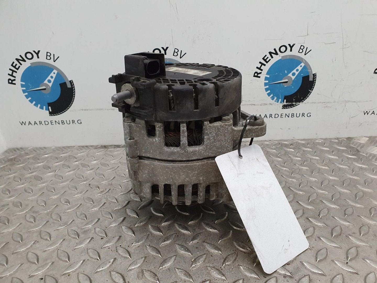 MERCEDES E CLASS DYNAMO 0009063903 2021, Enlèvement ou Envoi, Utilisé, ARN reconnu