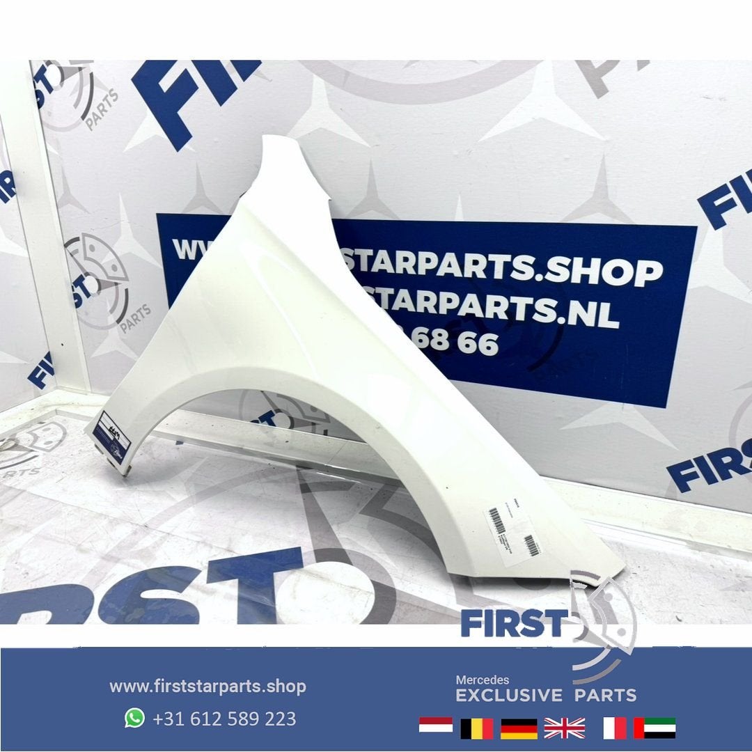 A1778810600 W177 zijscherm rechts Mercedes A Klasse voorsche, Garde-boue, Droite, Utilisé, -