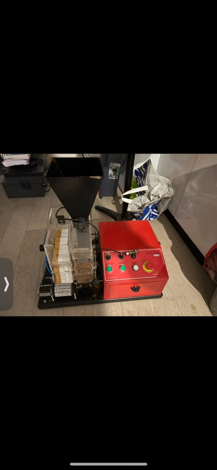 Sigaretten machine, Verzamelen, Rookartikelen, Aanstekers en Luciferdoosjes, Ophalen, Zo goed als nieuw