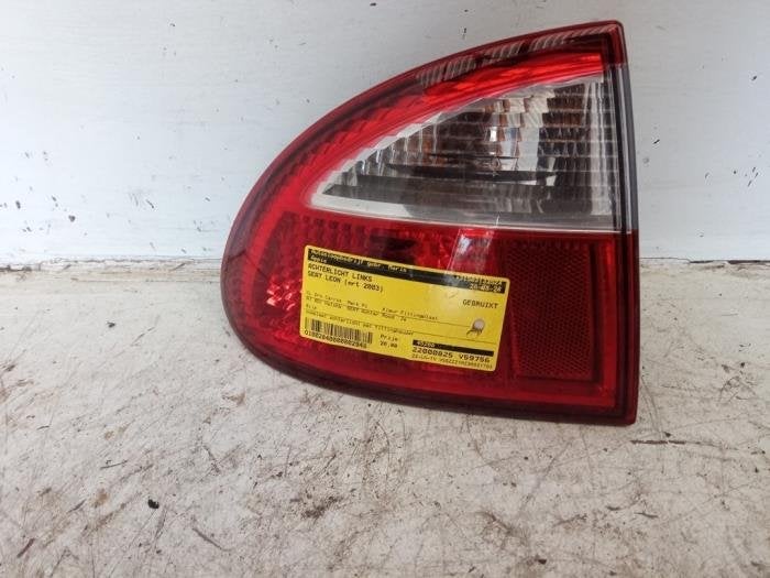 Feu arrière gauche d'un Seat Leon, -, -, 3 mois de garantie, Utilisé
