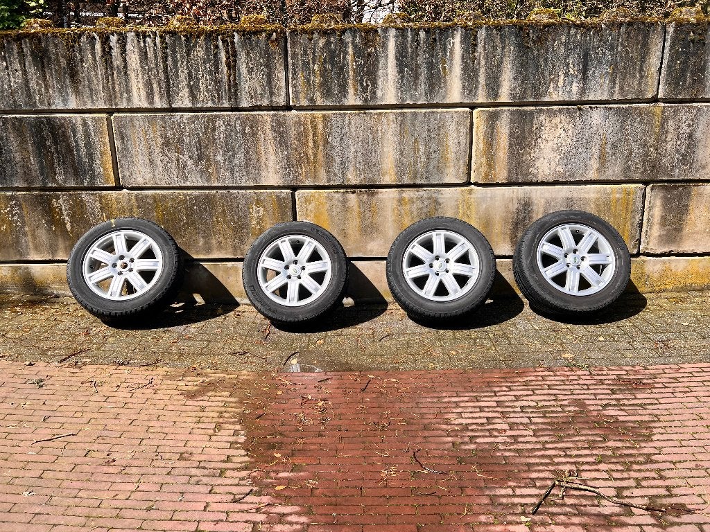 Pneus et jantes, 255 mm, Pneus été, Utilisé, Véhicule tout-terrain
