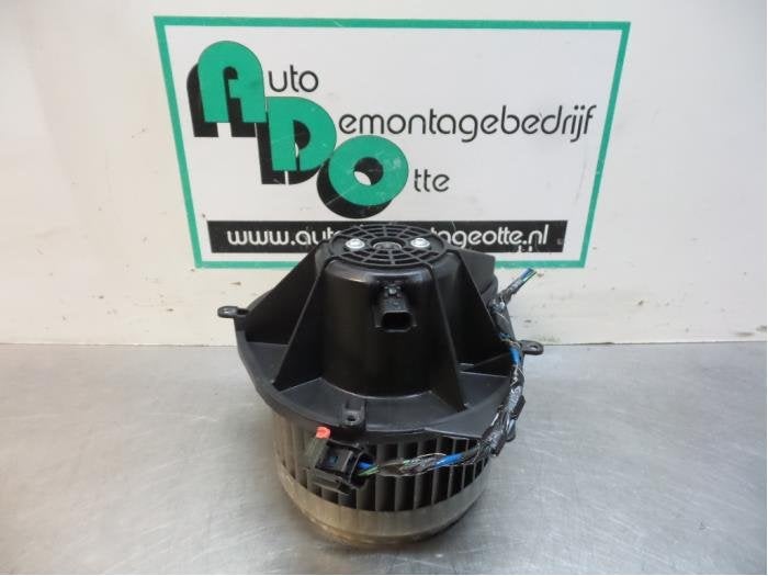 Moteur de ventilation chauffage d'un Chrysler 300 C, 3 mois de garantie, Utilisé, -, -