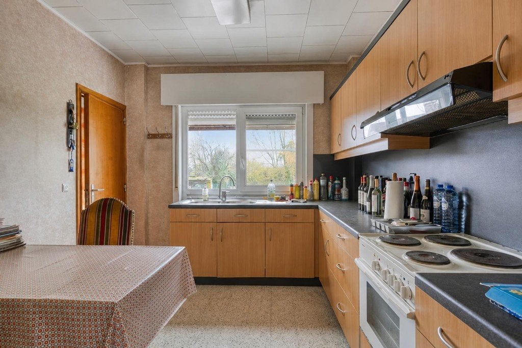 complete keuken – incl elektrisch fornuis, dampkak, spoelbak, Huis en Inrichting, Keuken | Complete keukens, Ophalen, Gebruikt