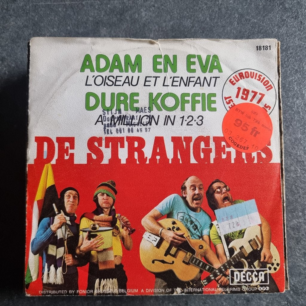 7" De Strangers - Adam en Eva / Dure koffie, Cd's en Dvd's, Ophalen of Verzenden, Gebruikt, 7 inch, Nederlandstalig