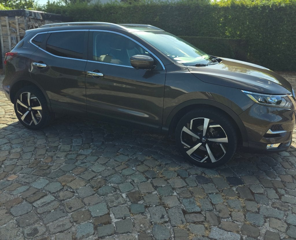 Nissan Qashqai, Autos, Achat, Entretenue par le concessionnaire, Noir, 5 portes