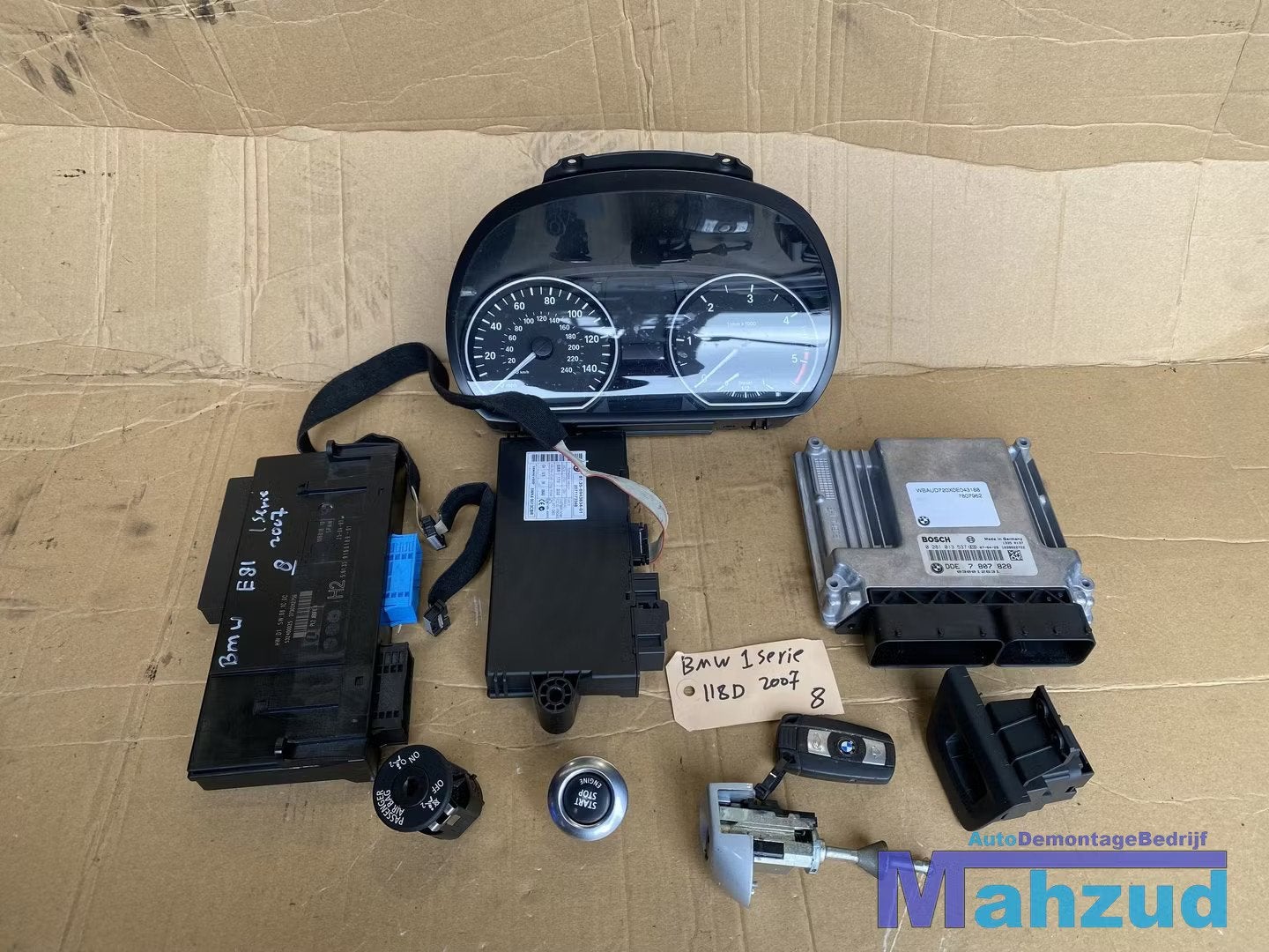 BMW 1 SERIE E87 Contactslotset met ecu compleet startset, Auto-onderdelen, Petuelring 130
80788  Munich, DE, Gebruikt, Info@bmw.de