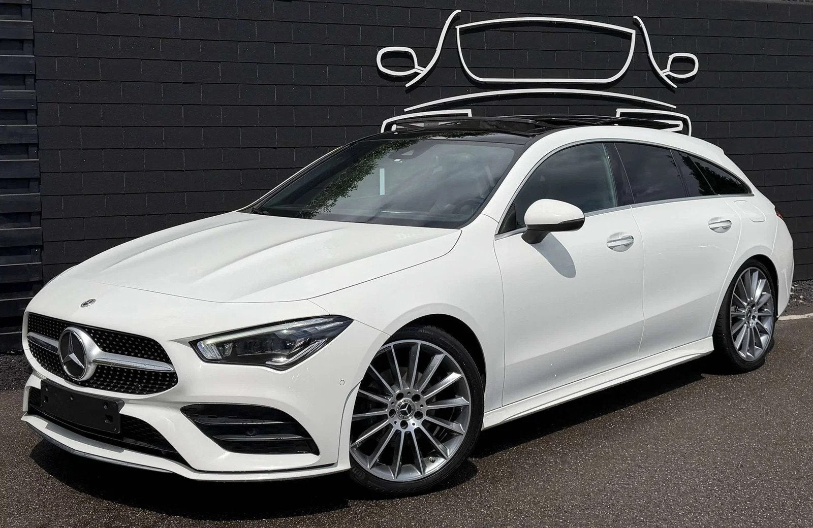 Mercedes-Benz CLA-Klasse 180 PACK AMG+NAVI+CAMERA+TOIT OUVR+, CLA, Gebruikt, Euro 6, 4 cilinders