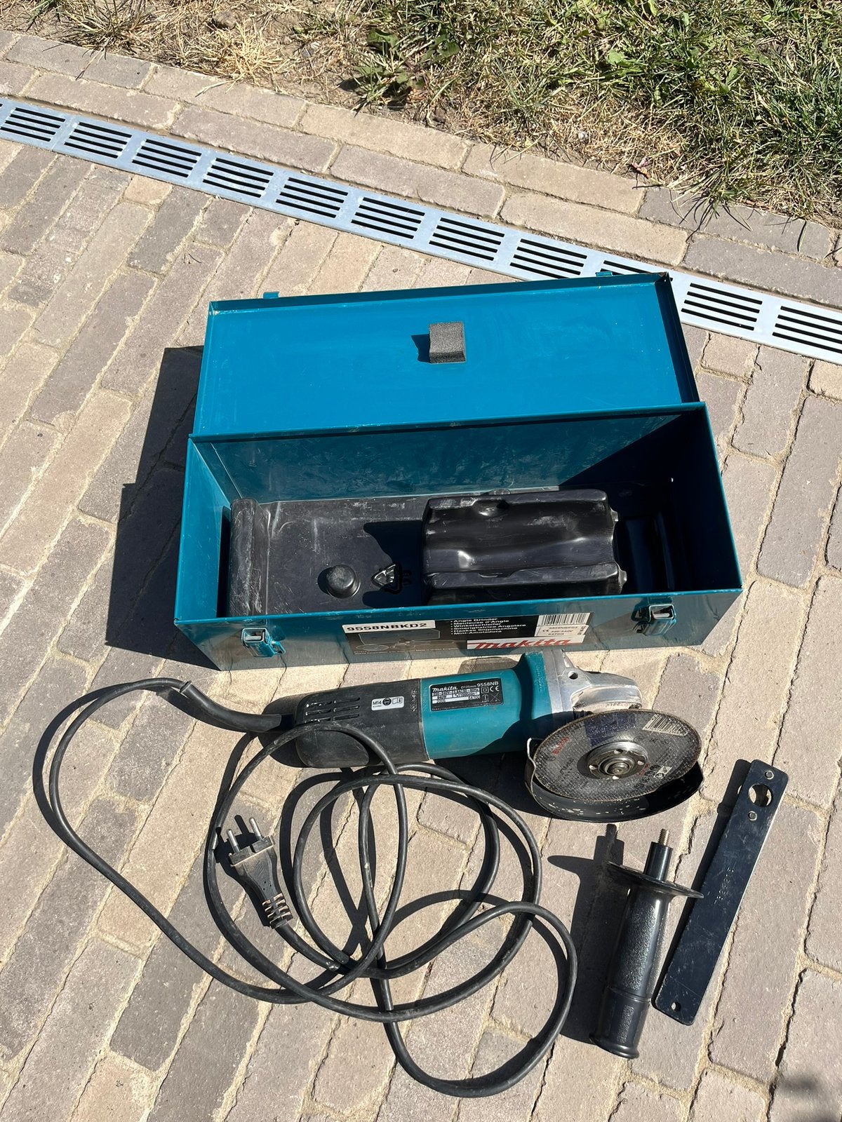 Haakse slijpmachine Makita elektrisch in kist, Ophalen, Zo goed als nieuw