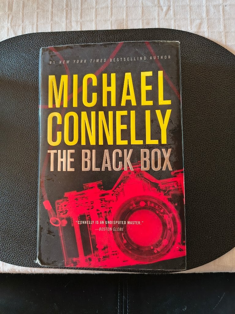 Engelstalig boek The Black Box, België, Michael Connelly, Ophalen, Gelezen
