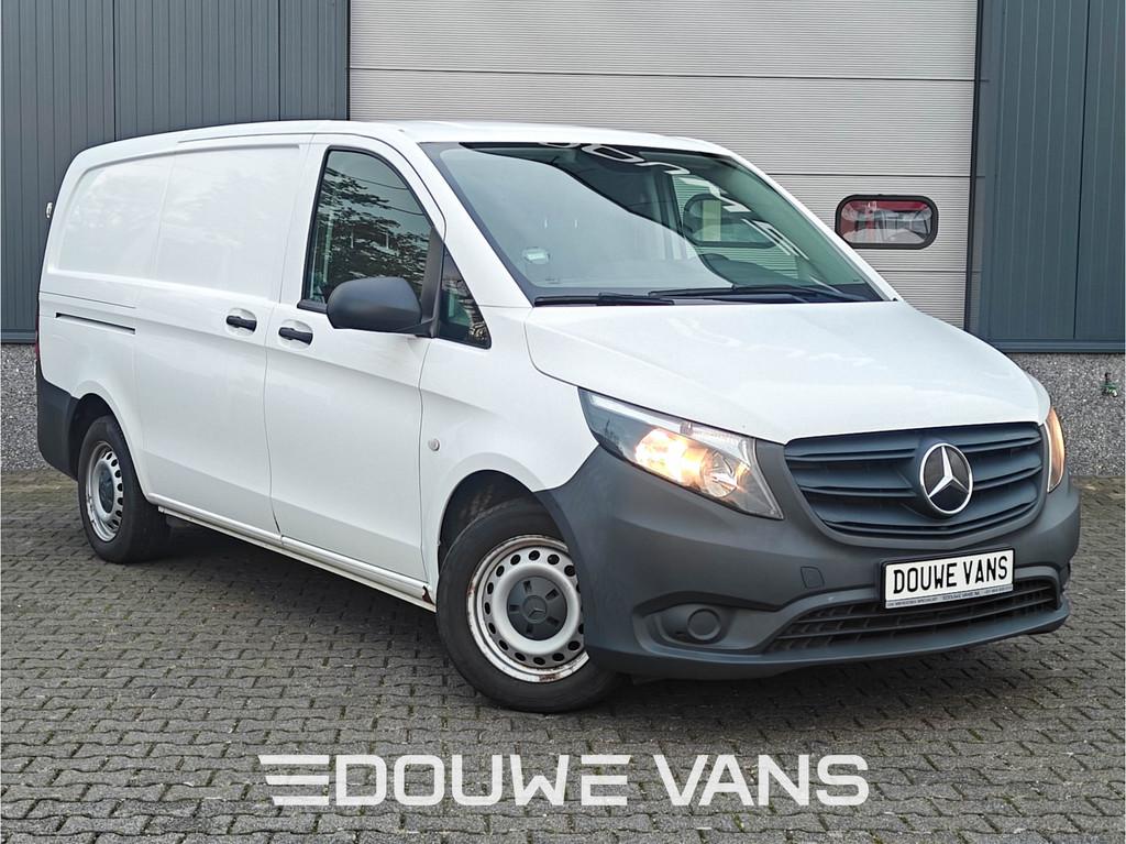 Mercedes-Benz Vito 114 L2 Automaat Trekhaak Automaat Navigat, Auto's, Bestelwagens en Lichte vracht, Gebruikt, 4 cilinders, 136 pk