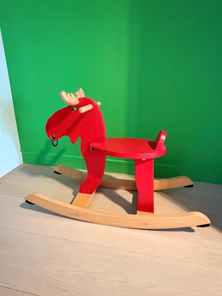 Cheval à bascule, Enlèvement, Comme neuf