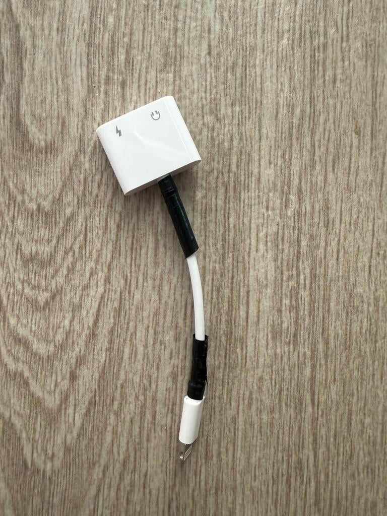 Adapter Lightning naar USB-C, Ophalen, Gebruikt