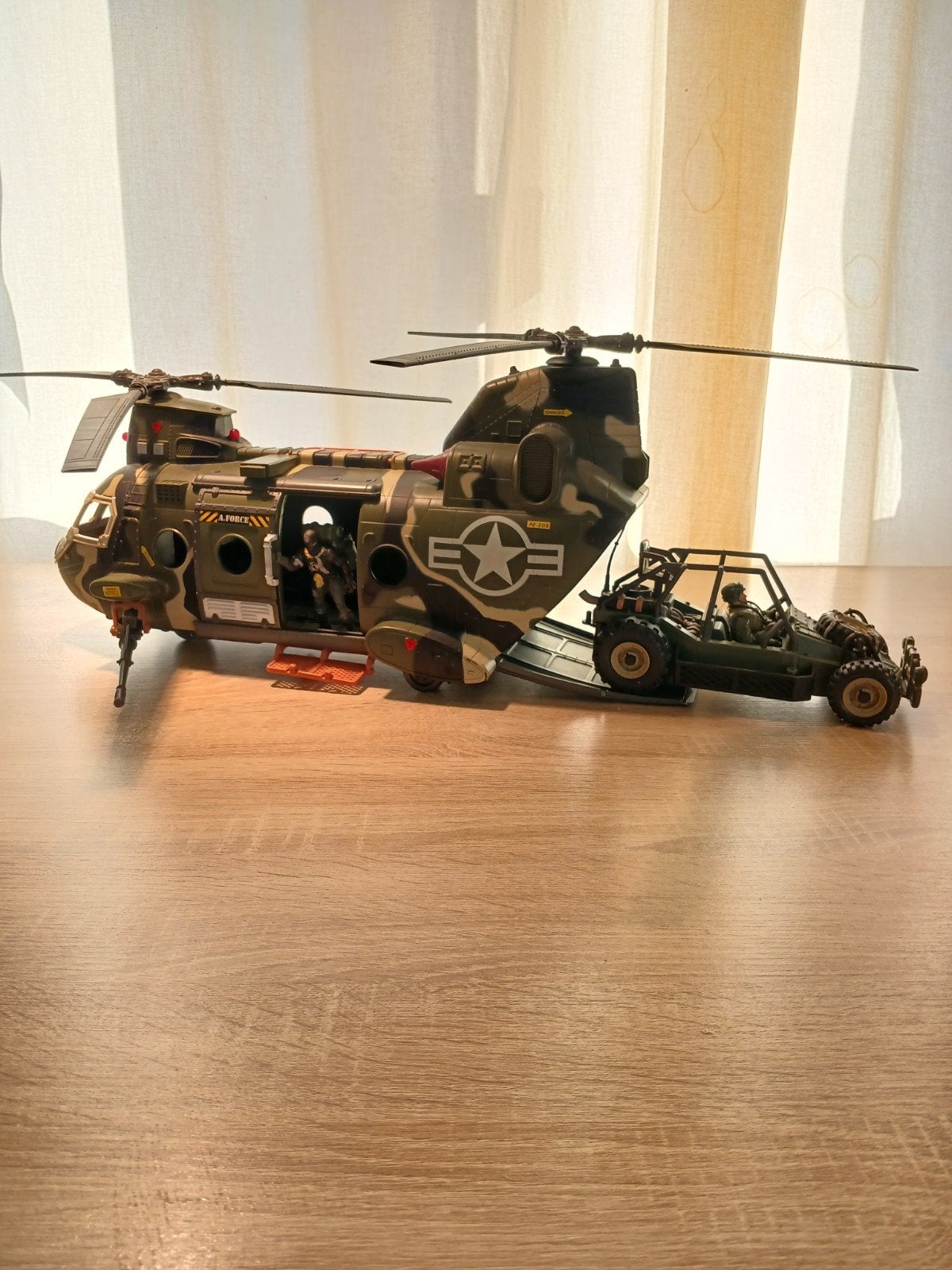 Chinook helikopter, Ophalen