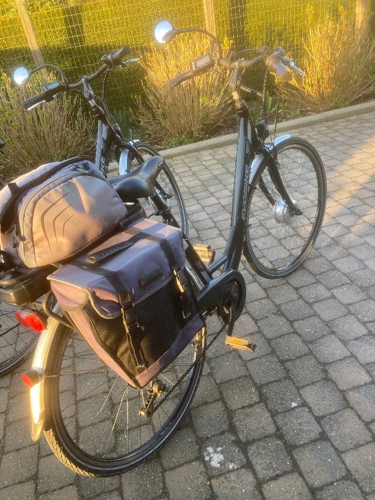 2 elektrische damesfietsen met toebehoren, Enlèvement, Utilisé, Frein sur jante, Autres marques
