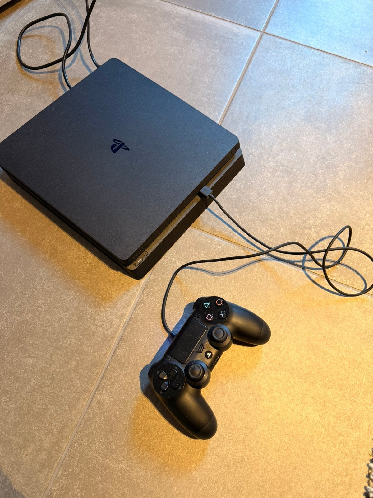PS4 + Controller + Games, Ophalen, Gebruikt, Gaming