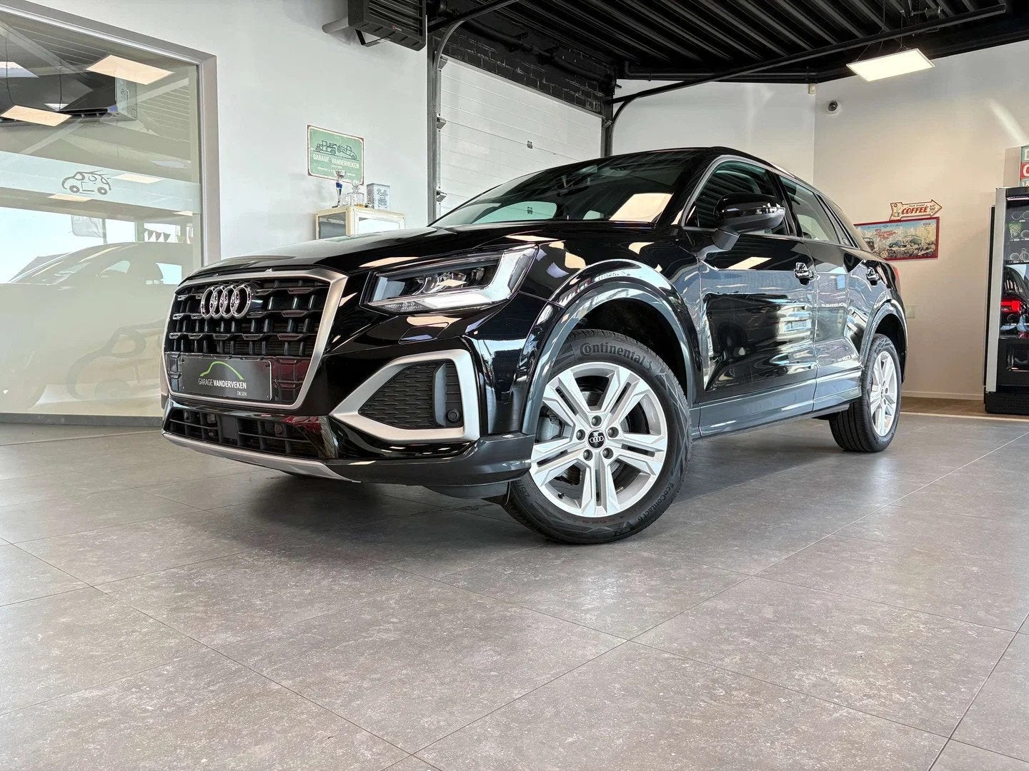 Audi Q2 Q2 35 TFSI Business Edition Advanced S tronic, Auto's, Audi, Automaat, Stof, 4 cilinders, Zwart