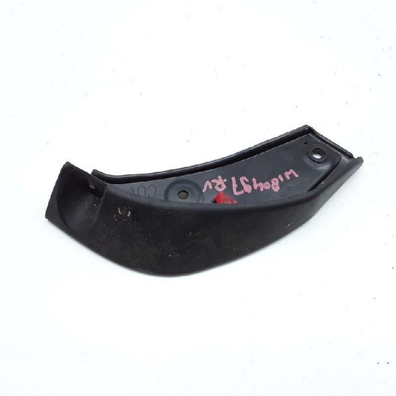 SPATLAP Kia Stonic (YB) (01-2017/-) (|86832H8400|), Gebruikt, Kia, Spatbord