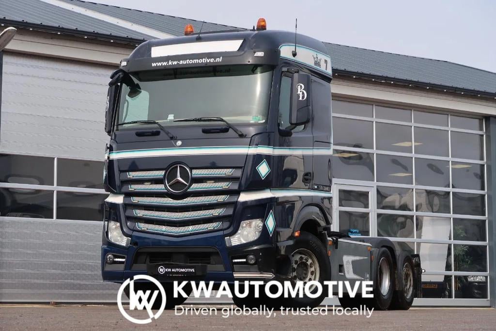 Mercedes-Benz Actros 2551 6x2/ HYDRAULICS/ EURO 6 (bj 2015), Auto's, Vrachtwagens, Automaat, Blauw, Mercedes-Benz, Bedrijf
