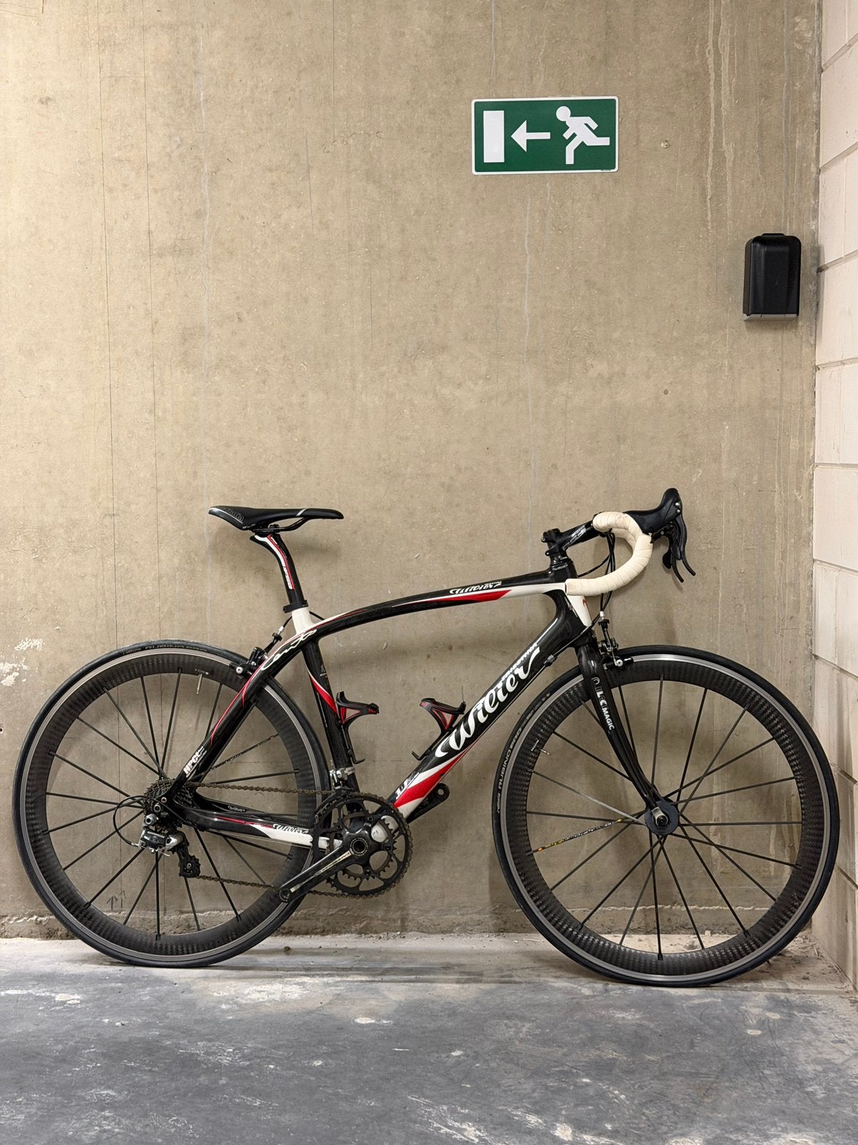 Wilier cento koersfiets, Fietsen en Brommers, Fietsen | Racefietsen, Ophalen, Zo goed als nieuw, Carbon