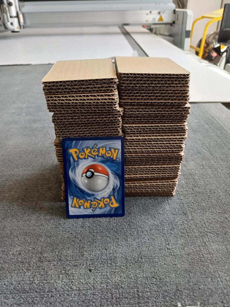 100 séparateurs (en carton) pour Pokémon, Enlèvement ou Envoi, Neuf