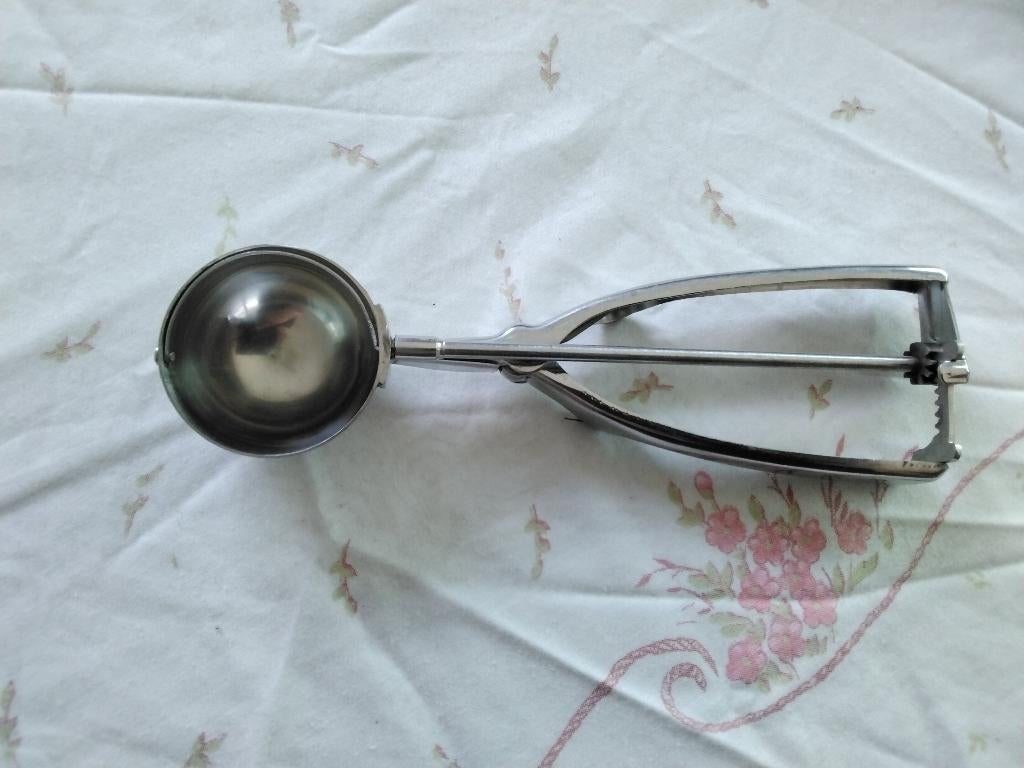 5 ustensiles de cuisine, Maison & Meubles, Enlèvement, Utilisé, Plastique