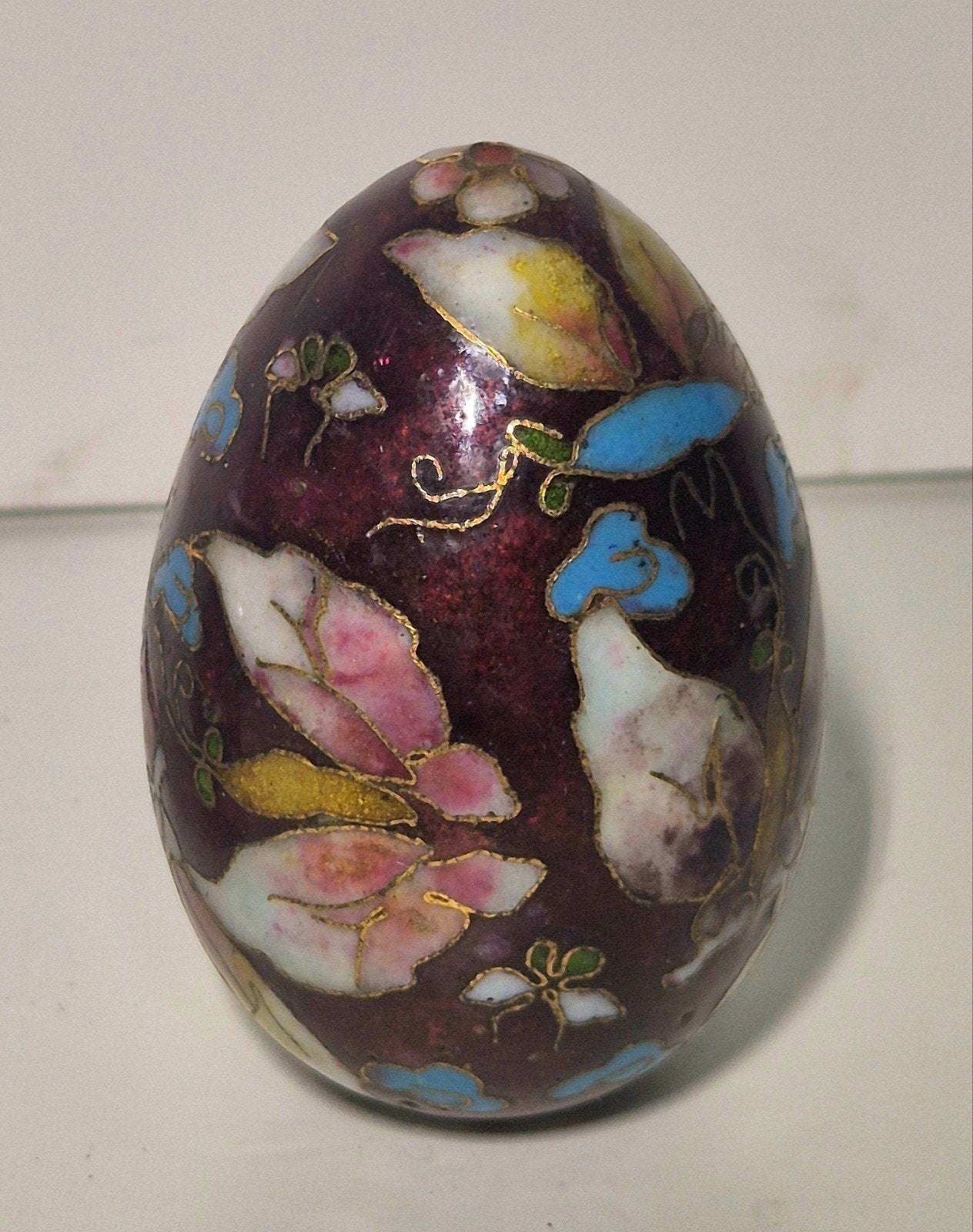 Decoratief cloisonné ei – handbeschilderd met bloemmotieven, Ophalen of Verzenden