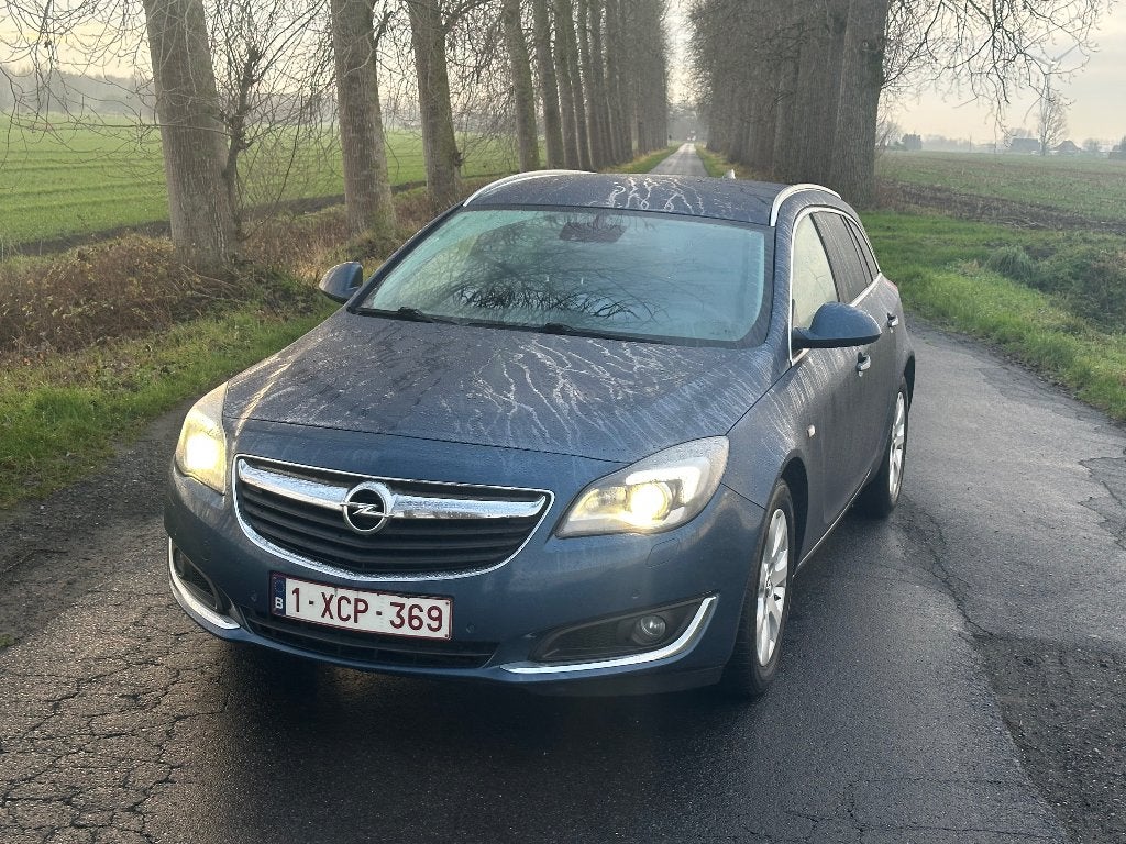 Opel insignia sports tourer euro6, Cuir, Achat, Euro 6, Boîte manuelle