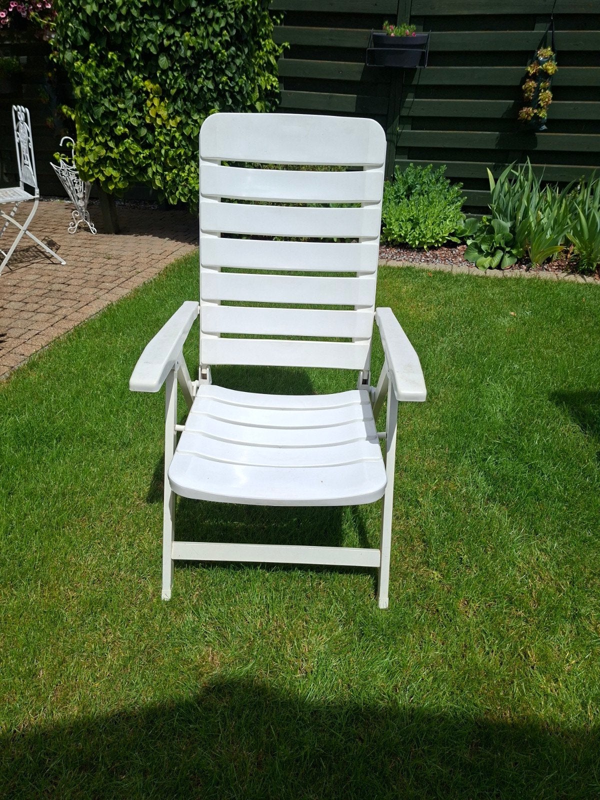Witte tuinstoel in pvc met verstelbare rug, Ophalen