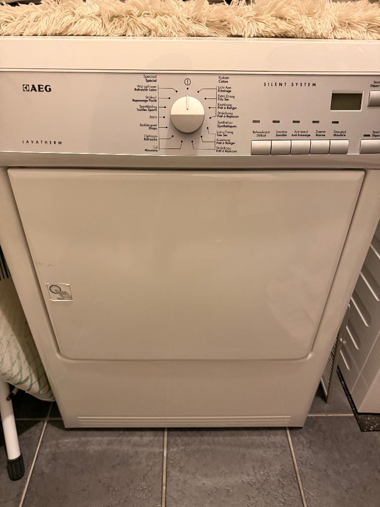 Droogkast AEG Lavatherm, Elektronische apparatuur, Ophalen, 6 tot 8 kg, Gebruikt, Luchtafvoer