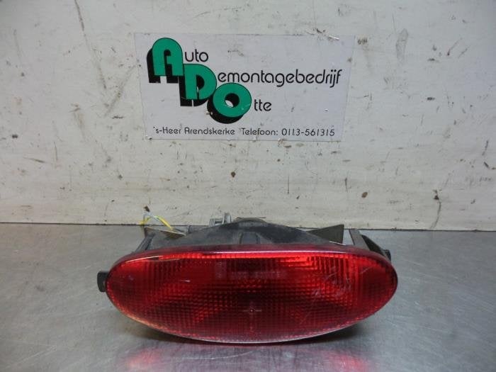 Feu antibrouillard arrière d'un Peugeot 206, -, 3 mois de garantie, Utilisé, -