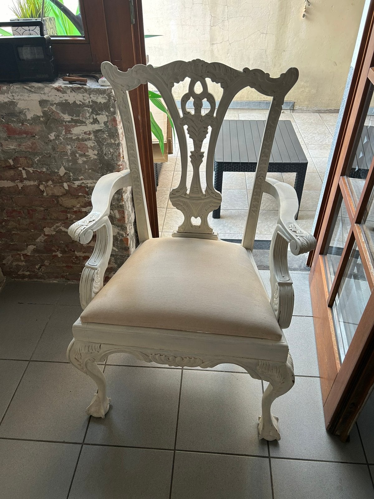 Chaise de style blanche en bois mauson du monde, Maison & Meubles, Enlèvement, Bois
