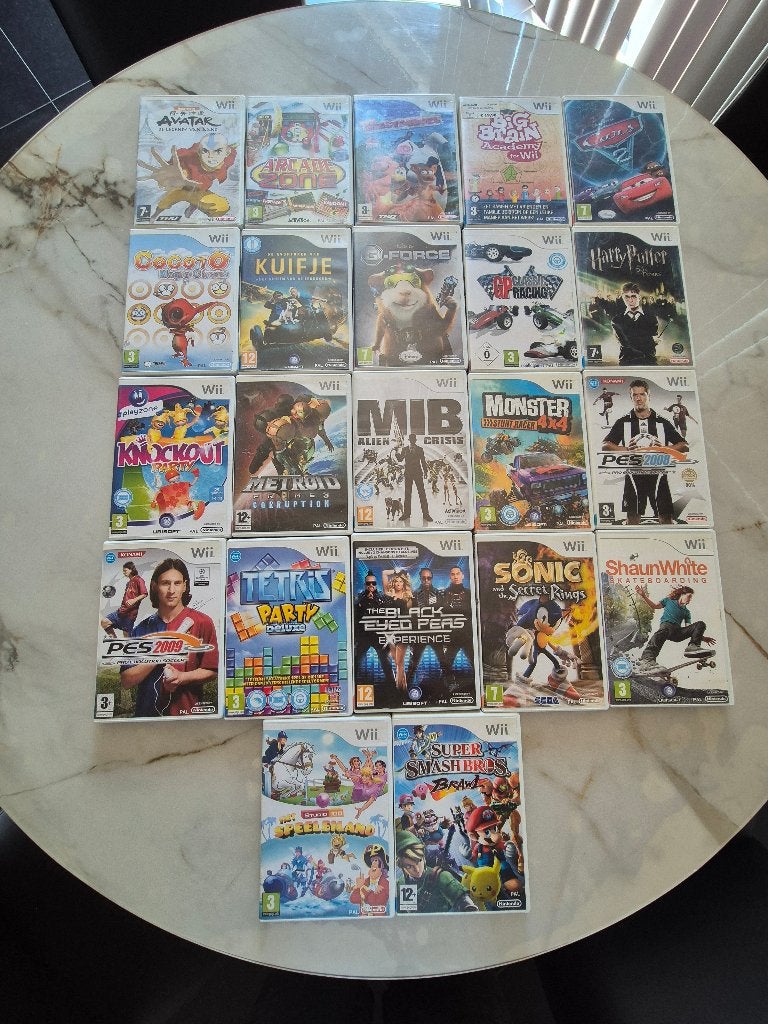 23 Wii spelletjes, Games en Spelcomputers, Ophalen of Verzenden, Gebruikt