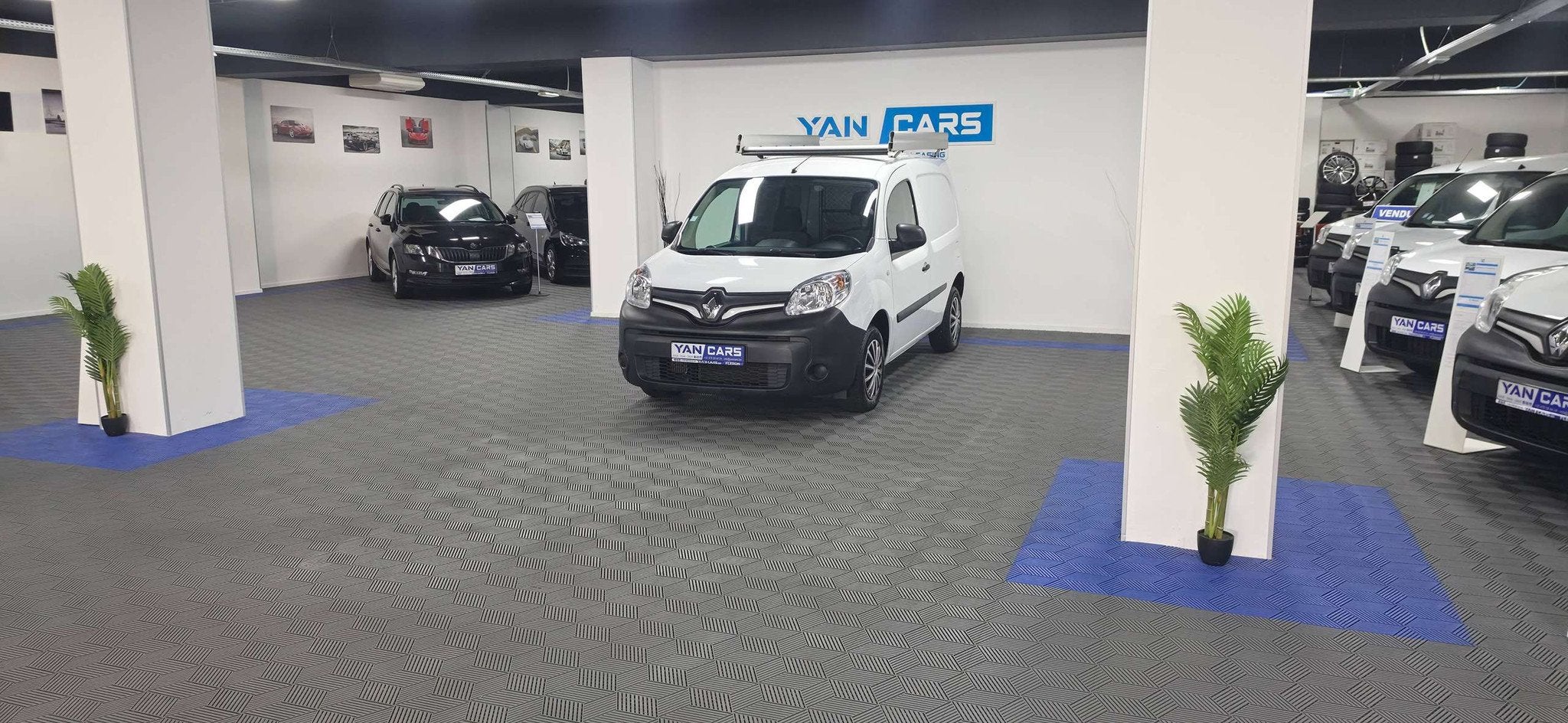 Renault Kangoo Express 1.2 TCe 115 essence · 29 117 km · E, 140 g/km, Euro 6, Entreprise, 2 places