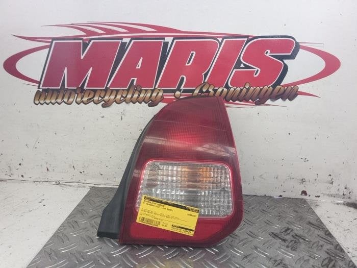 Feu arrière droit d'un Mitsubishi Colt, -, -, 3 mois de garantie, Utilisé