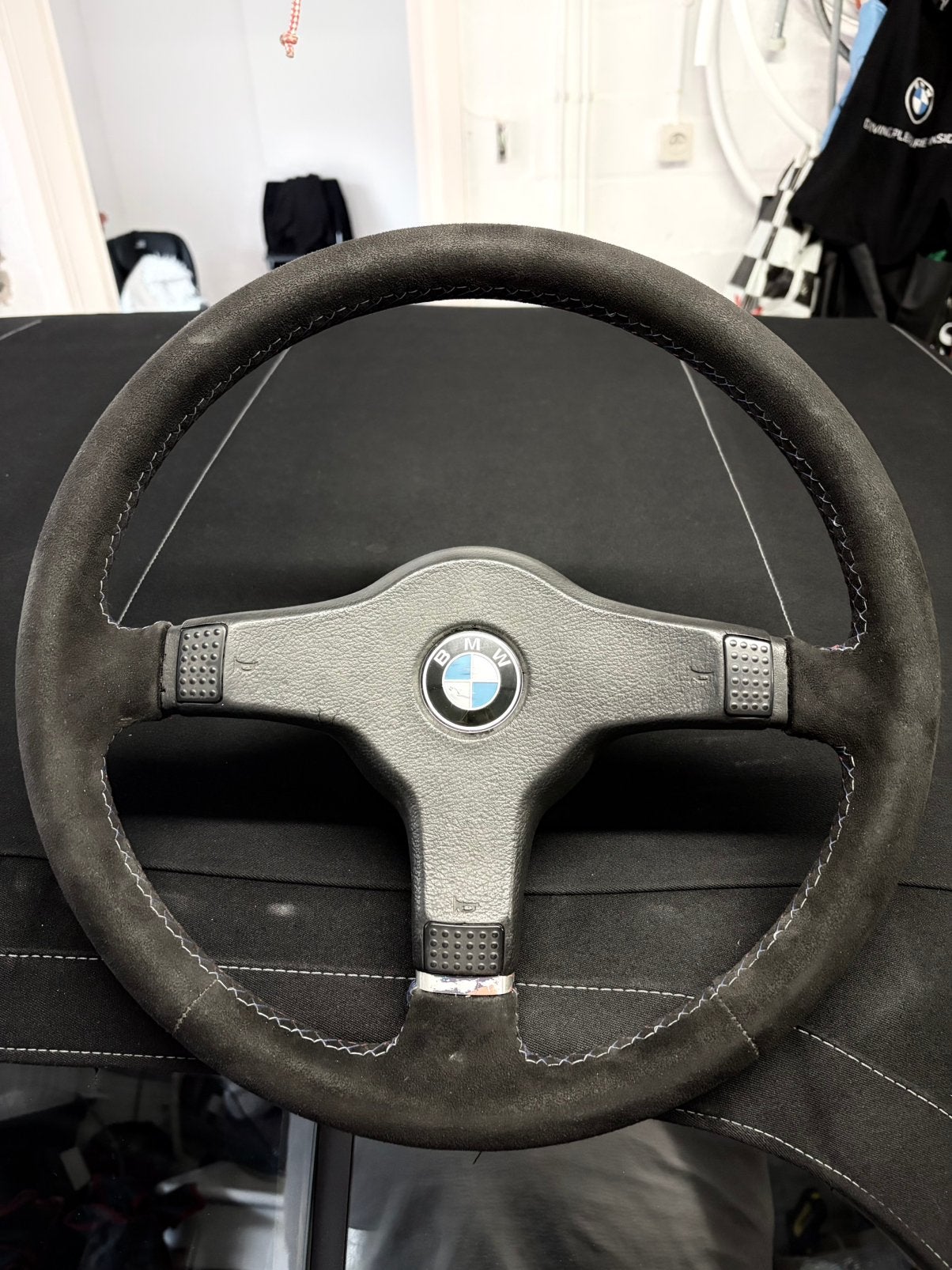BMW E30 Mtech 1 Alcantara stuurwiel, Auto-onderdelen, Ophalen, BMW