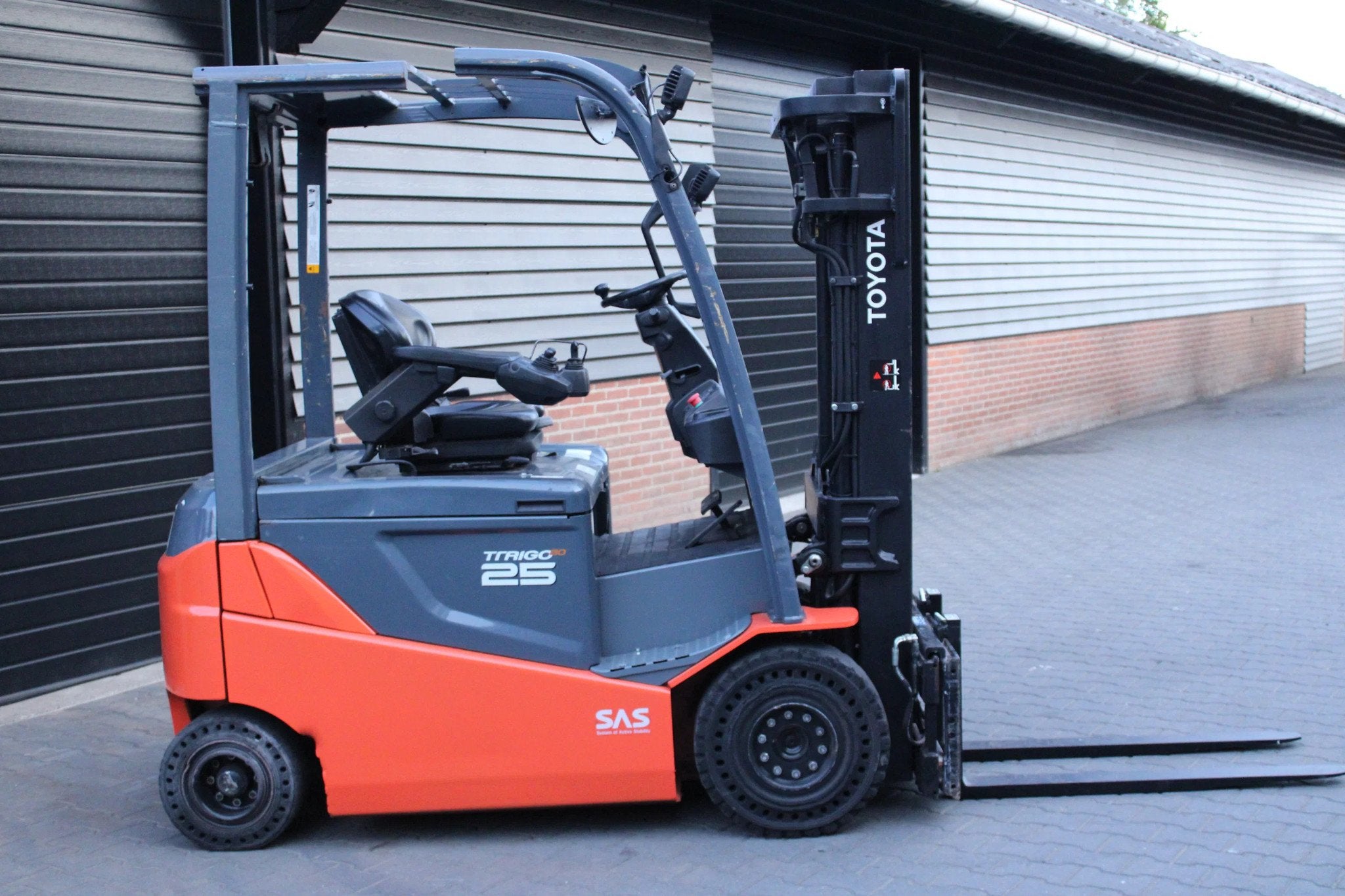Toyota 8FBMKT25 heftruck elektrische triplex sidesift accubj, 2000 à 3000 kg, Électrique, Chariot élévateur, Toyota
