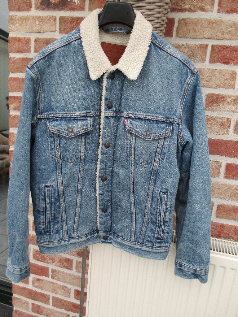 Veste Homme Levi's Stauss & C. Taille M, Ophalen, Blauw, Overige jeansmaten, Zo goed als nieuw